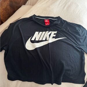 Nike Black Cropped Tee with White Logo XL NWOT